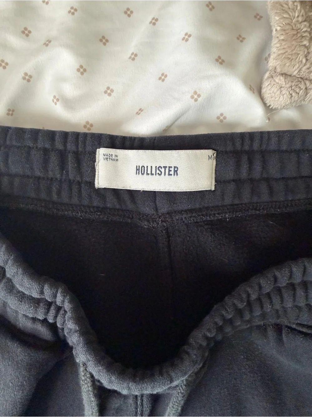 Hollister Racing Logo Men’s Drawstring Shorts